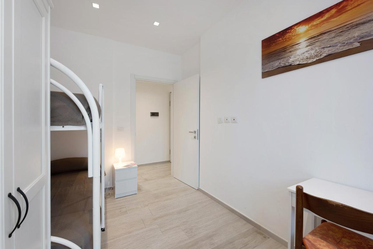 Trilocale Recagno Nuovo Apartman Varazze Kültér fotó